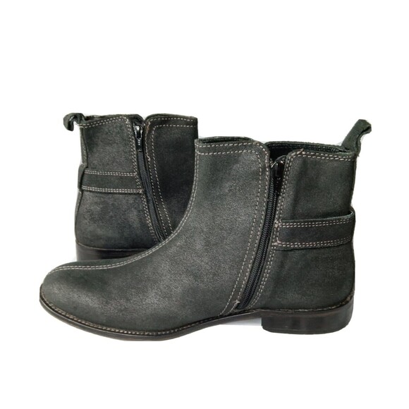 Red Tape Cyril Chukka Boots Men's Size 9.5 Nubuck Leather Black - Picture 2 of 9